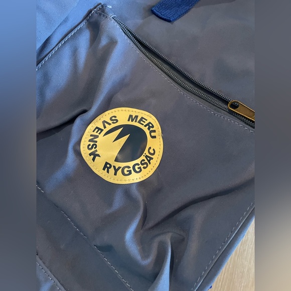 MERU Backpack Blue - Picture 3 of 5